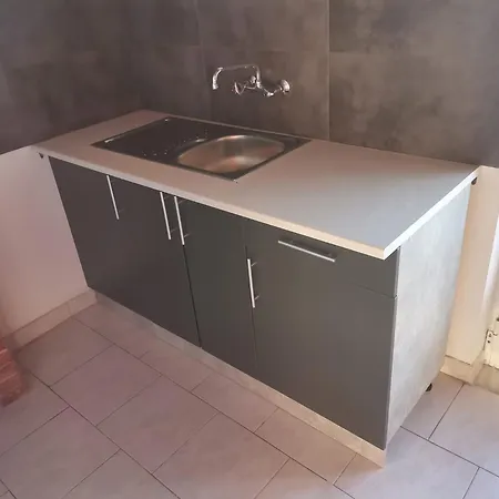 Szálloda Xidis