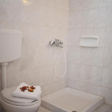 Отель Xidis